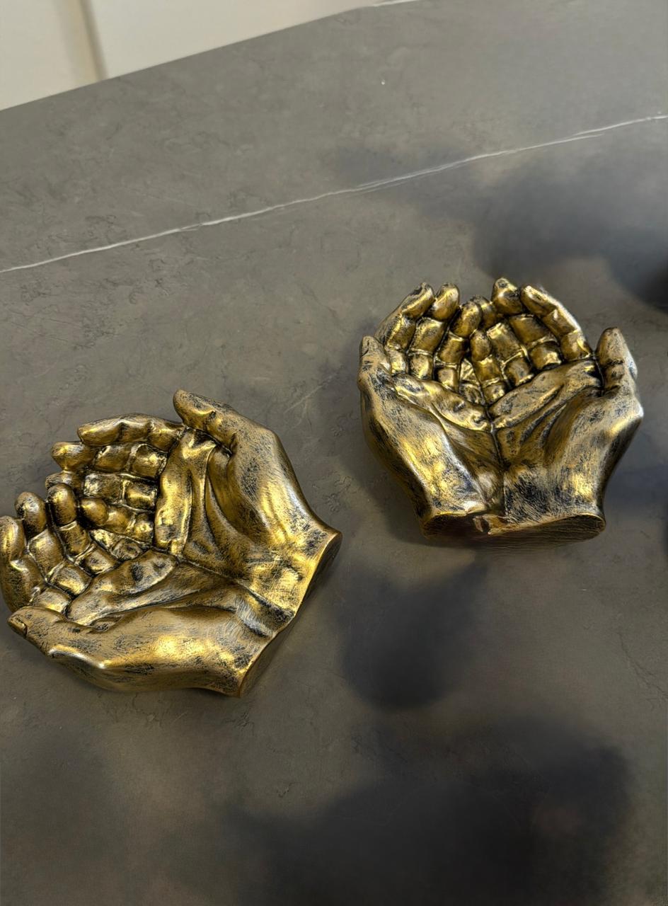Hand Ashtray Resin
