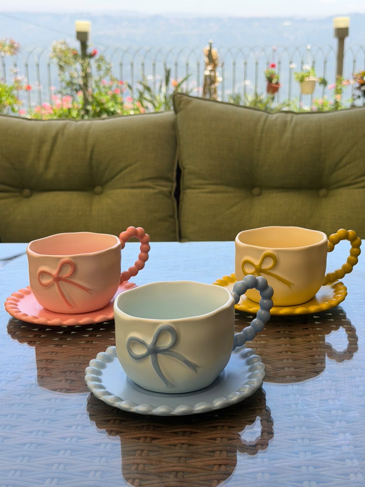 Bow Knot Ceramic Mug With Plate