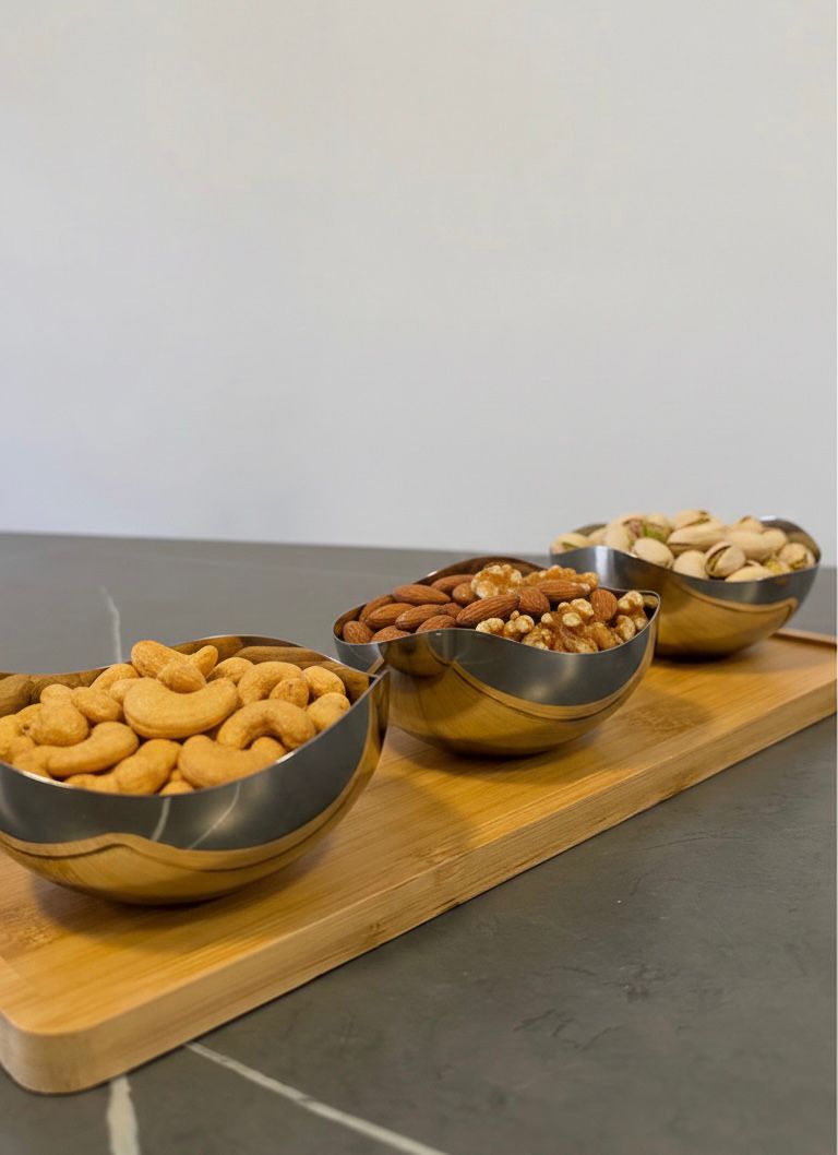 Stainless Steel Bowls Set ( 3 Bowles + Tray )